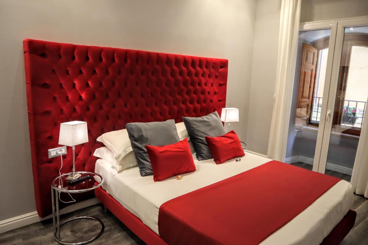 Millina Suites In Navona โรม ภายนอก รูปภาพ